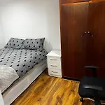 Good Priced Double Bed In Hayes